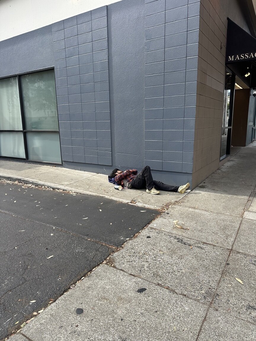 Photo attached to case 202000239895