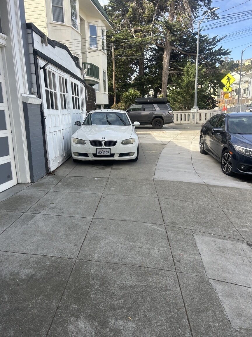 Photo attached to case 202000240037