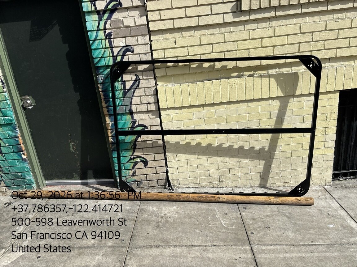 Photo attached to case 202000240354