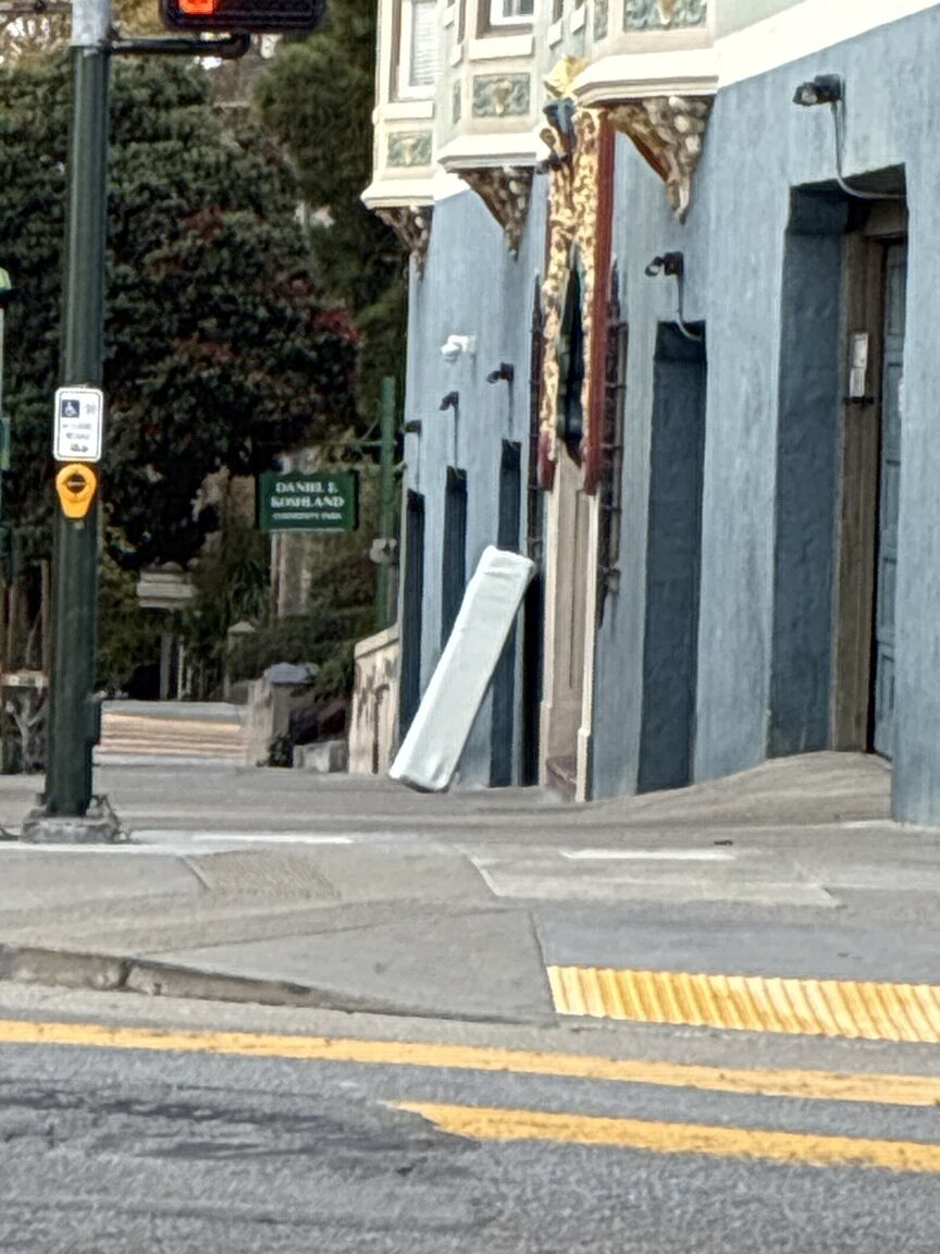 Photo attached to case 202000241358