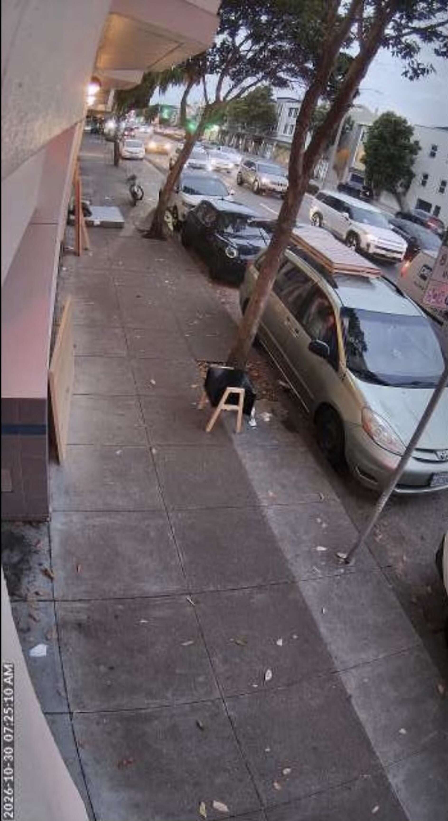 Photo attached to case 202000242323