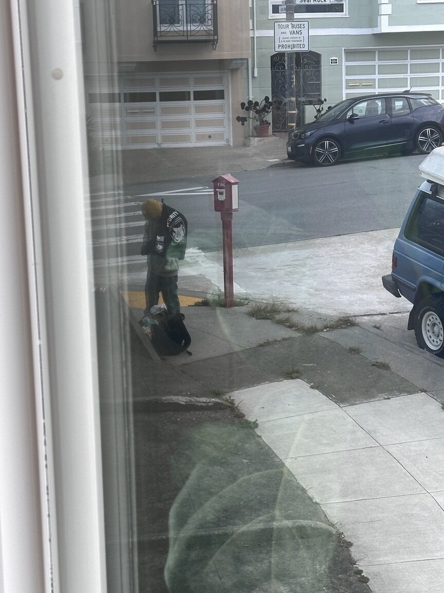 Photo attached to case 202000242576