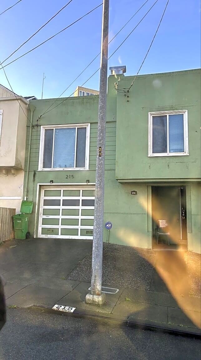 Photo attached to case 202000243052