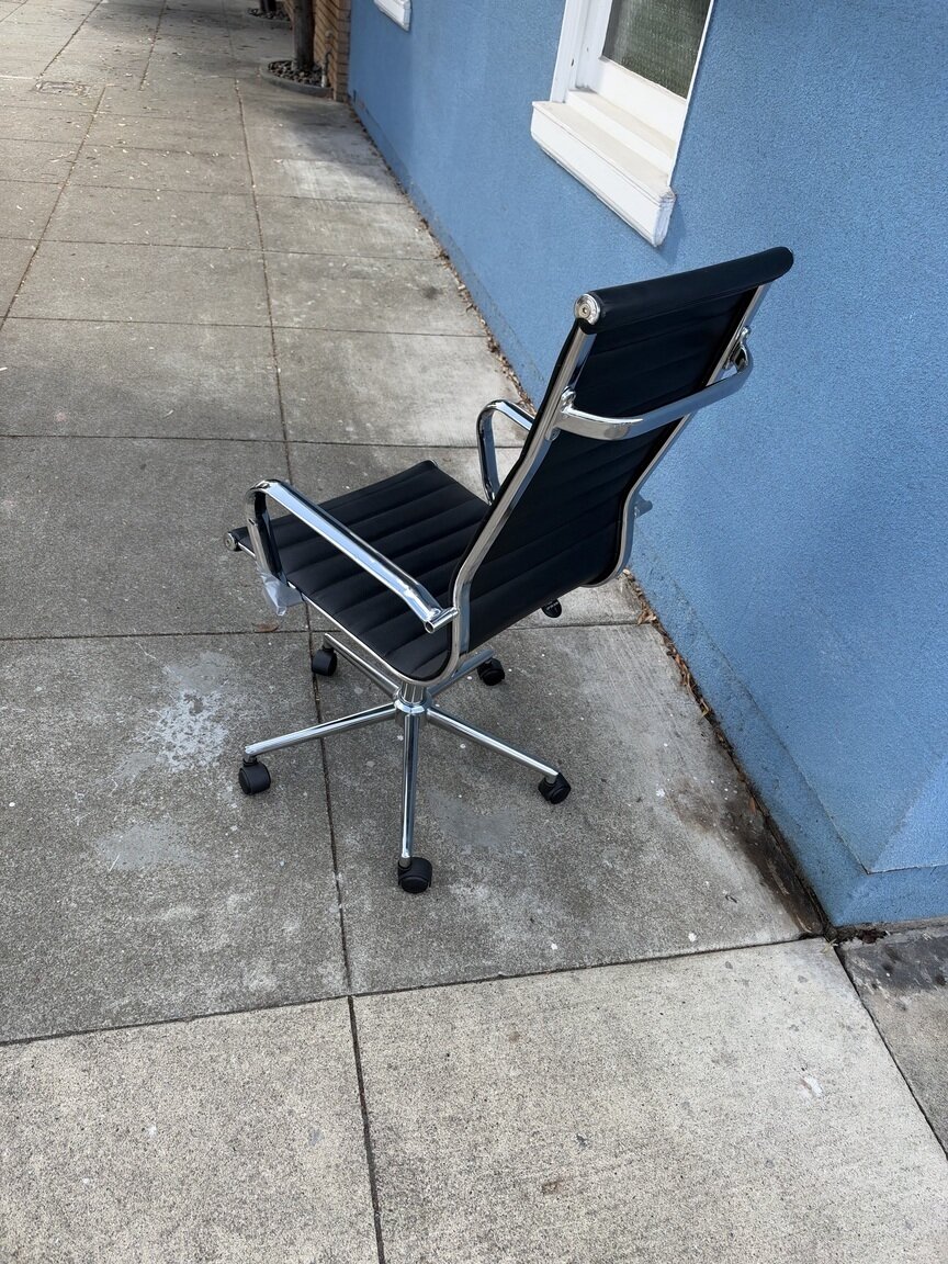 Photo attached to case 202000243216