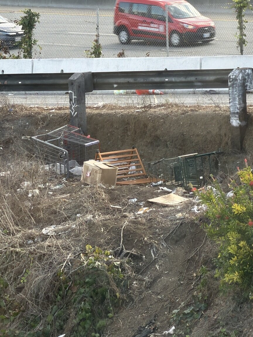 Photo attached to case 202000243355