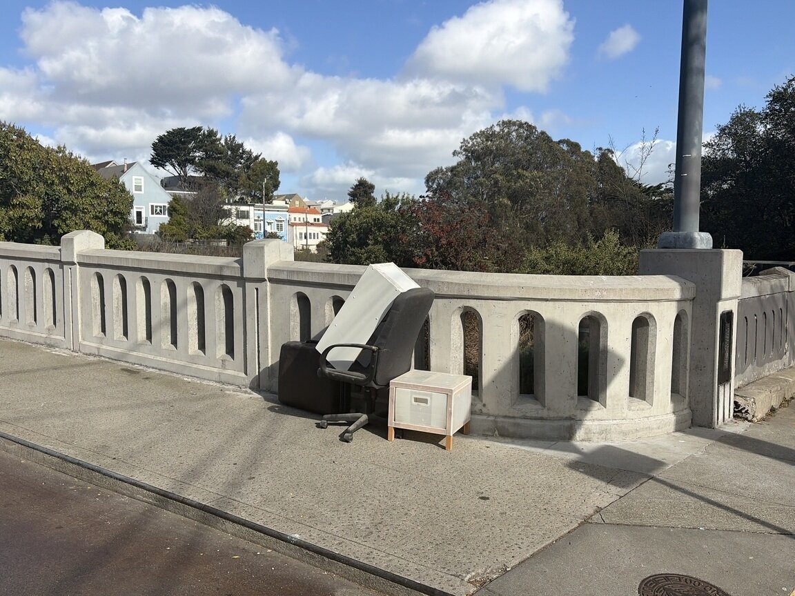 Photo attached to case 202000243358