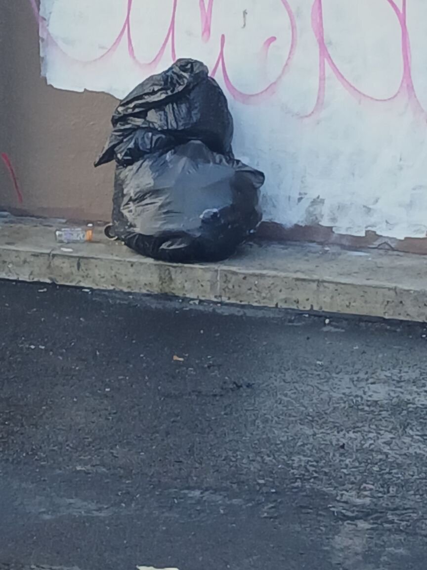 Photo attached to case 202000243399