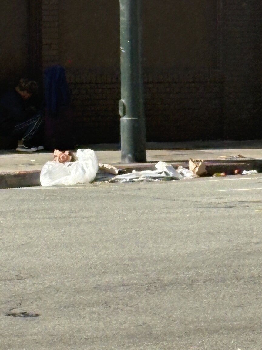 Photo attached to case 202000243449