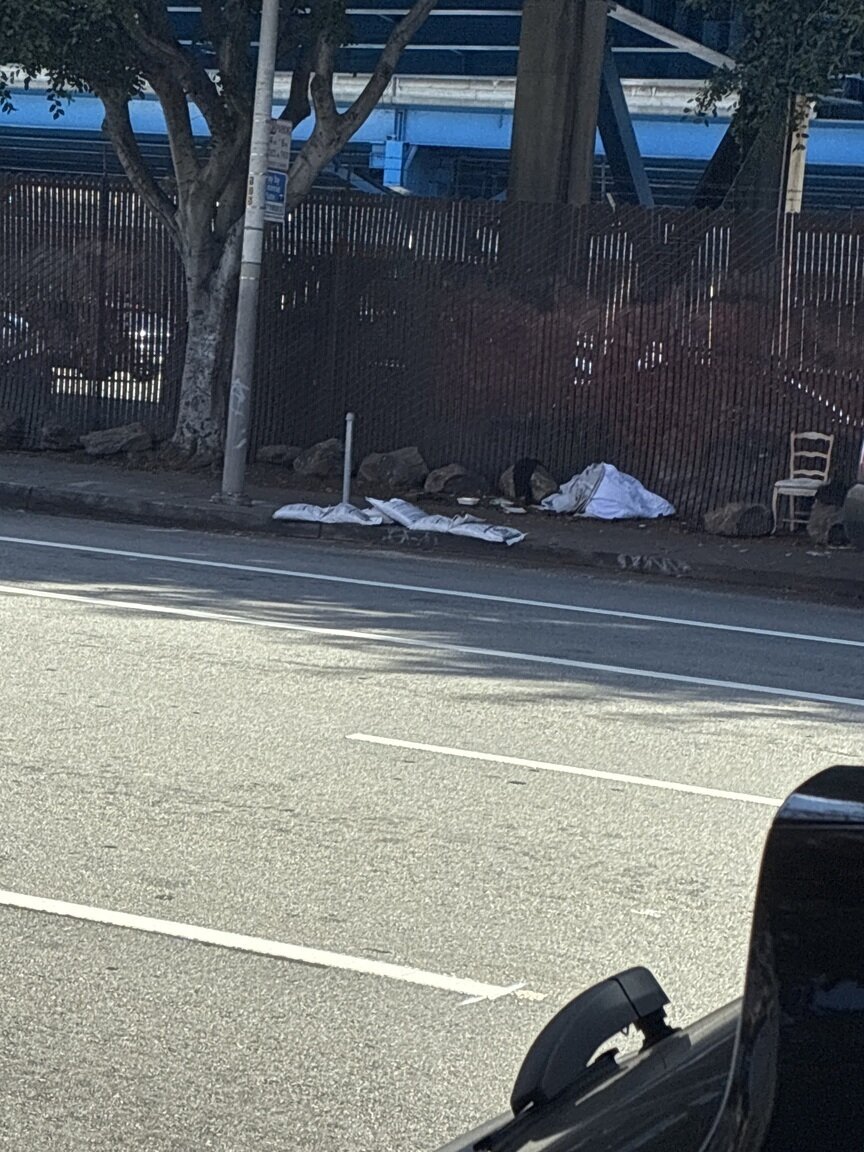 Photo attached to case 202000243946