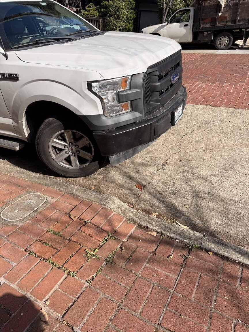 Photo attached to case 202000243996