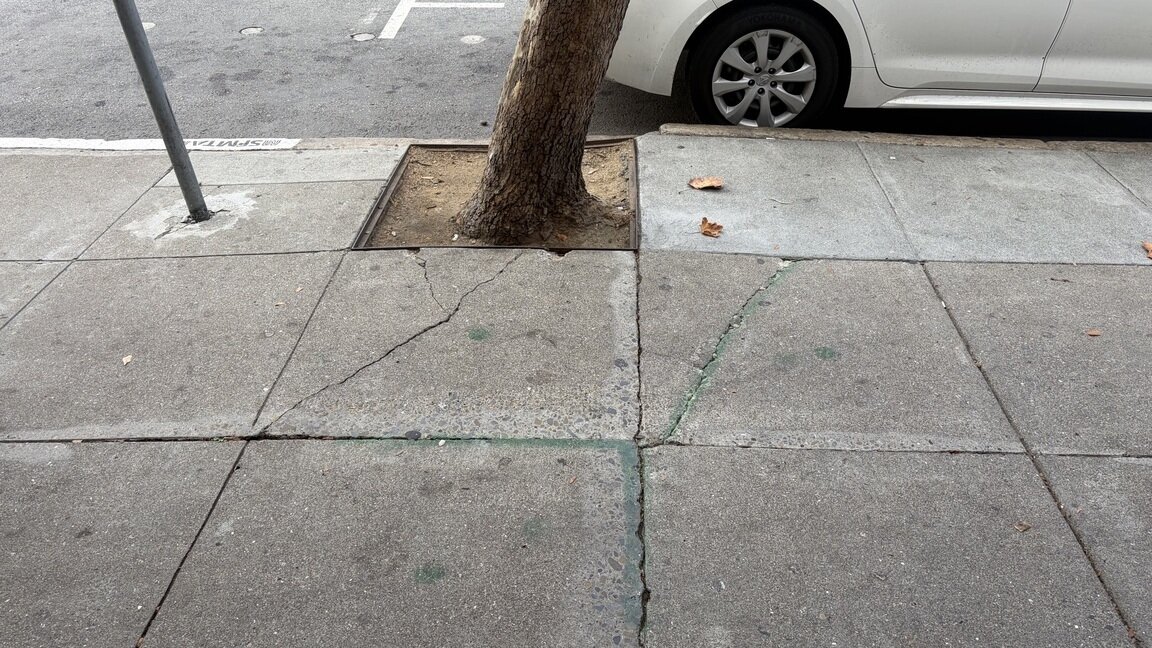Photo attached to case 202000244114