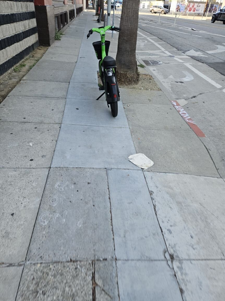 Photo attached to case 202000244796