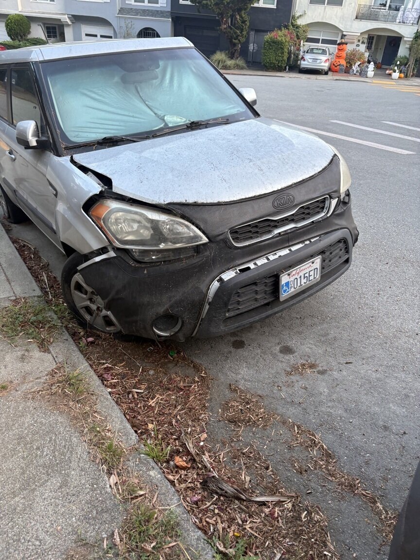 Photo attached to case 202000244910