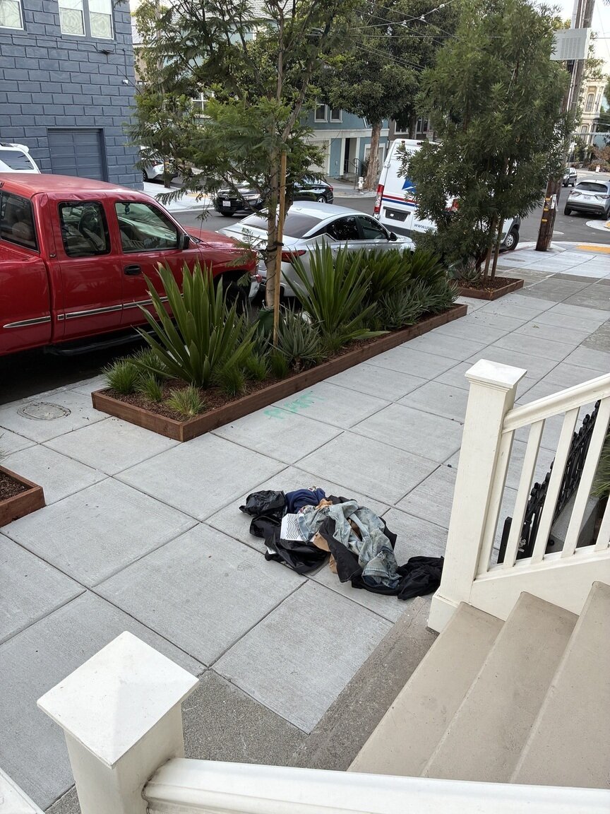 Photo attached to case 202000244974
